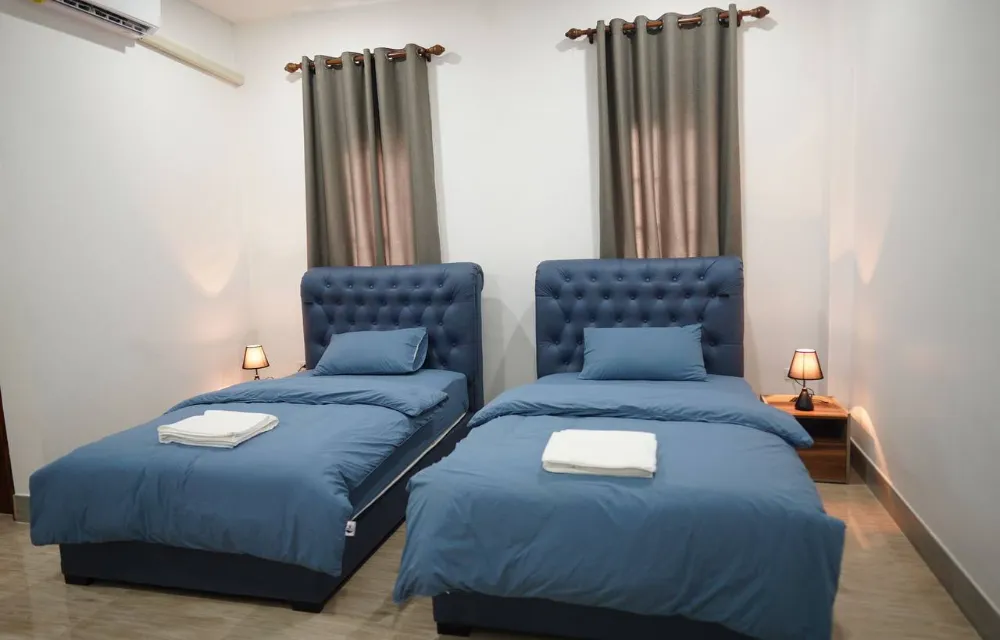 Twin Room (No window)